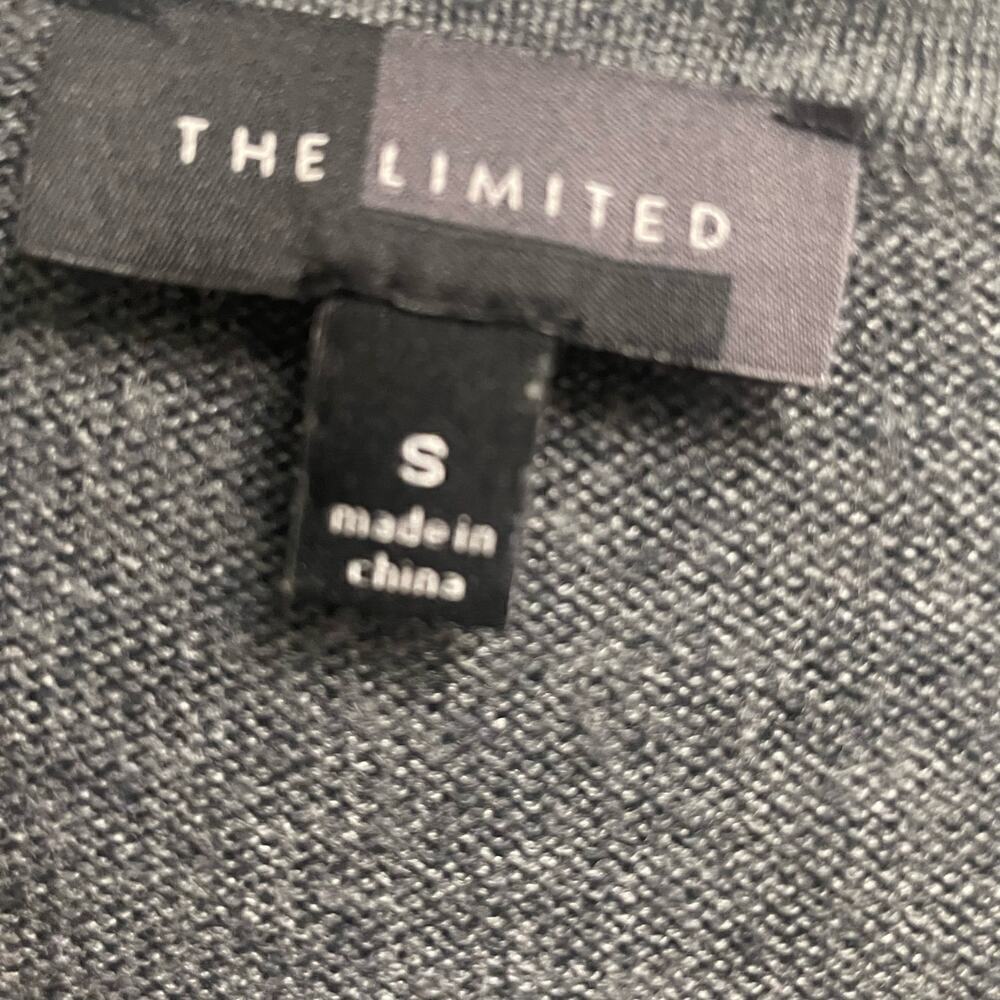 The Limited Gray Love Sweater Size Small Basic Casual Minimalistic - Picture 2 of 3